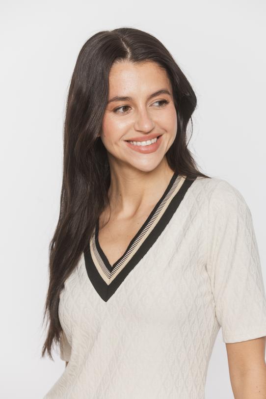 Bluzka ecru z dzianiny sweterkowej z dekoracyjnym ściągaczem - 4