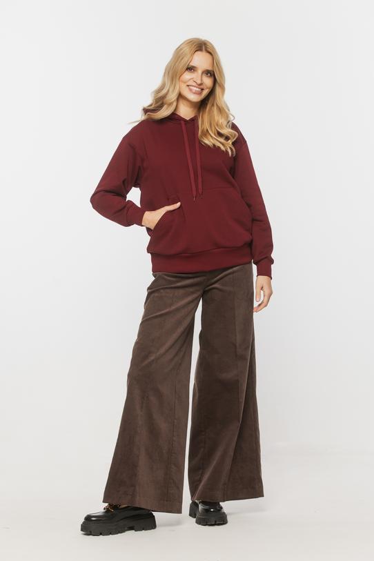 Bordowa bluza z kapturem w klasycznej formie - 3
