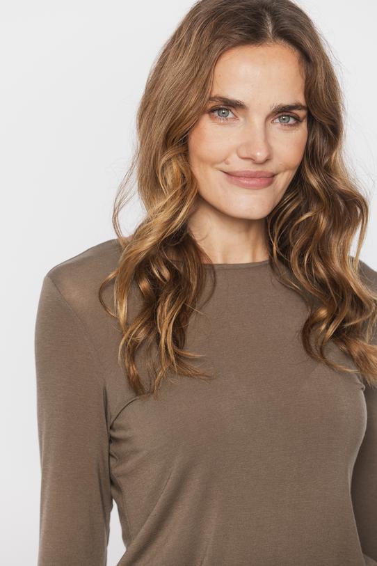 Brązowa bluzka z wełną w stylu basic - 3