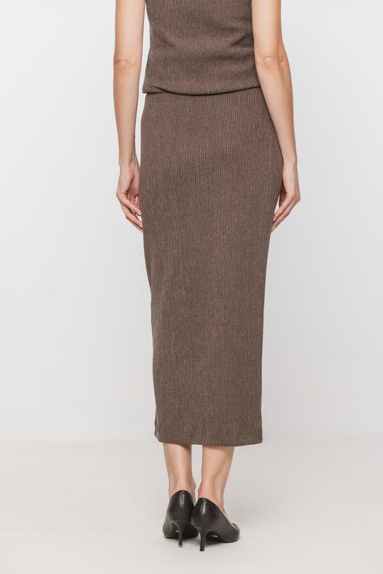 Brązowa dopasowana spódnica z fakturowanej dzianiny - 5