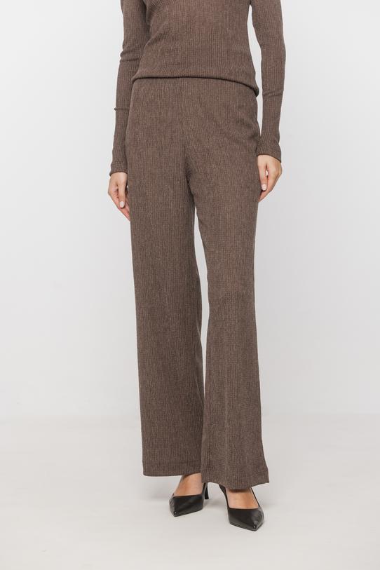 Brązowe luźne spodnie z fakturowanej dzianiny - 2