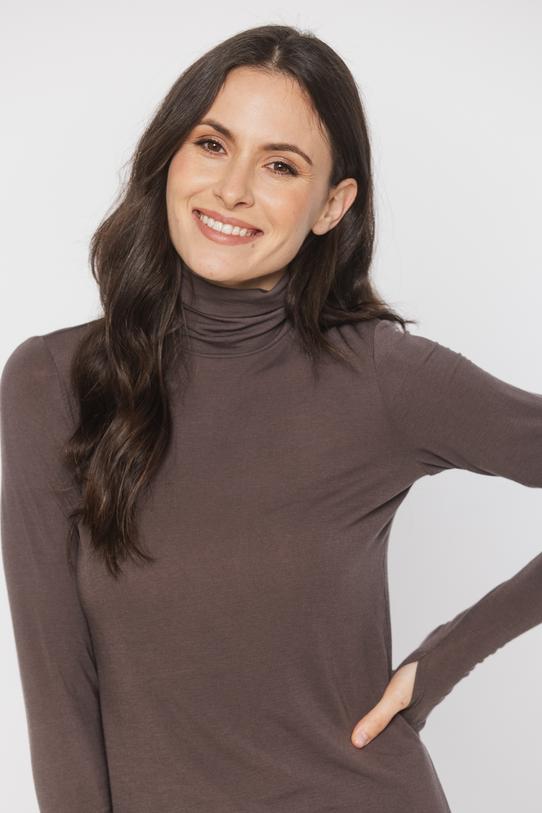 Brązowy lekki golf z domieszką wełny - 4