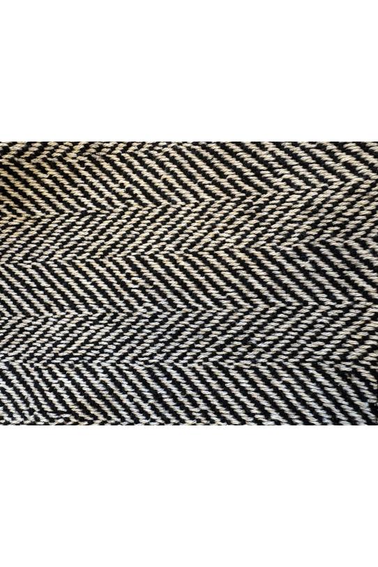 Zimowa trójkątna chusta w jodełkę - 2