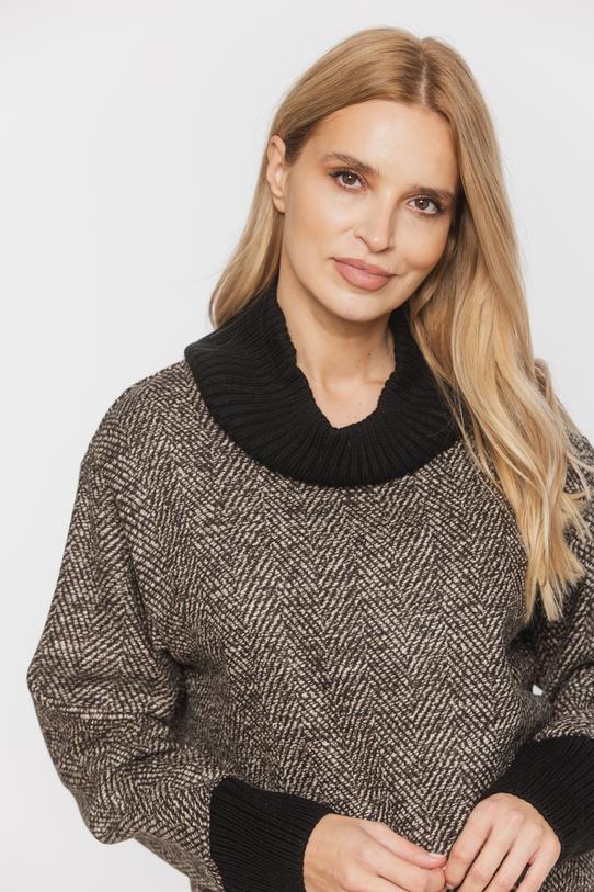 Ciepły luźny golf z wełną i dzianinowym wykończeniem - 4