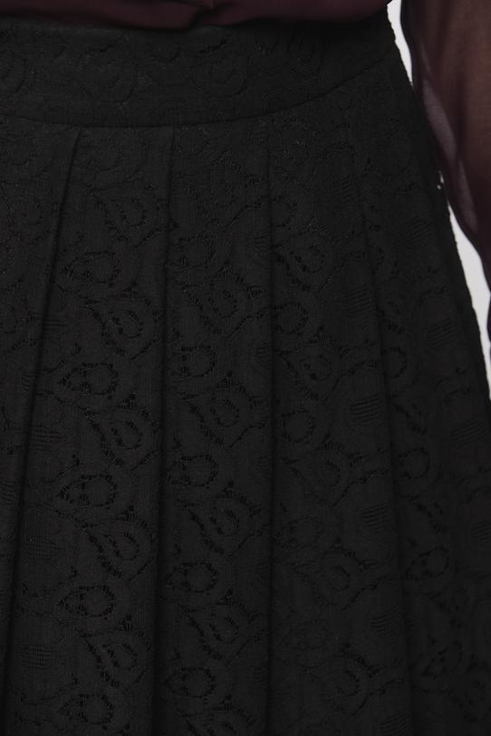Czarna bawełniana spódnica z koronki - 4