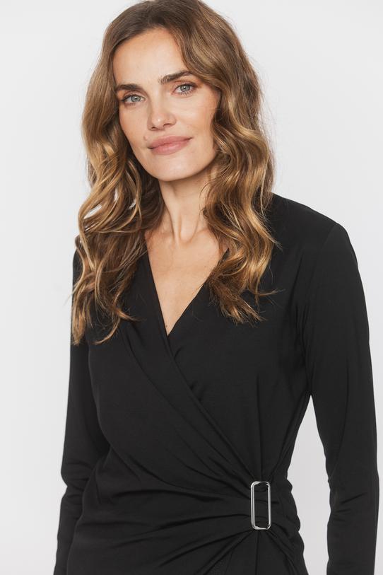 Czarna kobieca bluzka z dzianiny wiskozowej - 4