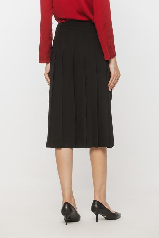 Czarna spódnica z zakładkami i podszewką - 3