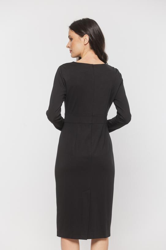 Czarna sukienka z dzianiny w klasycznym wydaniu - 3