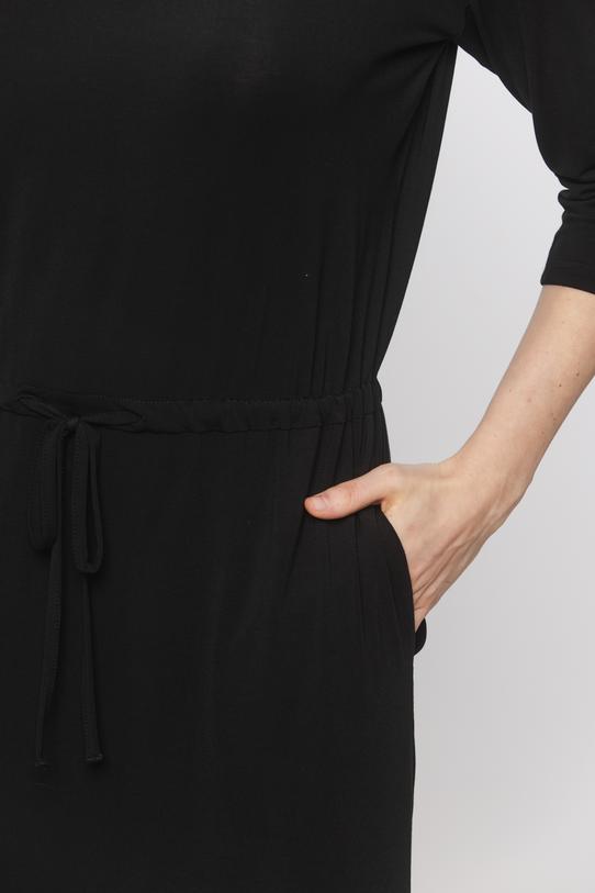 Czarna sukienka z gumką w talii - 5