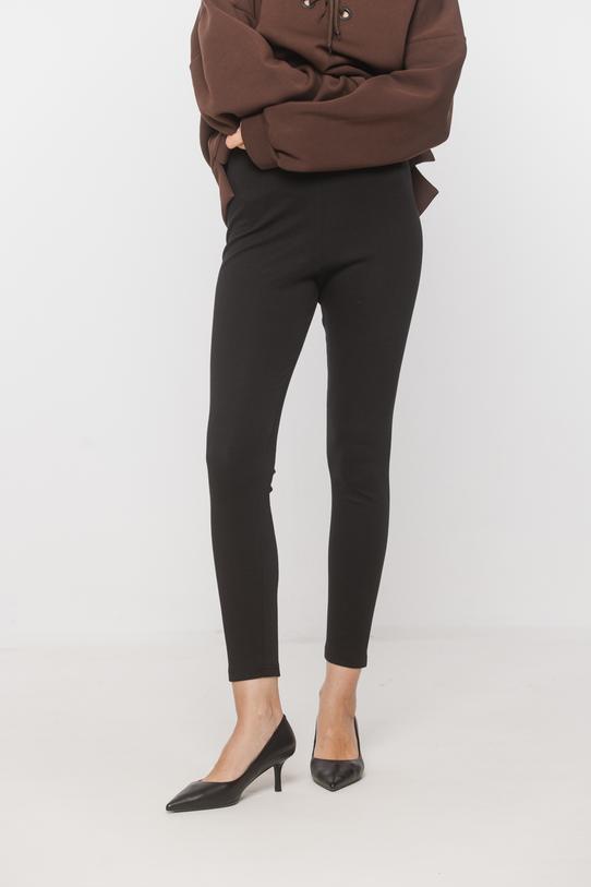 Czarne leginsy z grubej dzianiny bawełnianej - 2