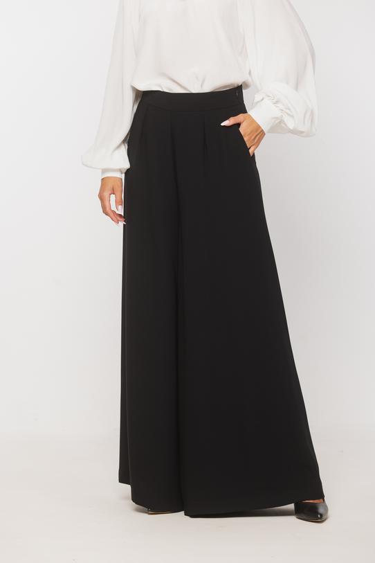 Black palazzo trousers with darts and pockets - 2