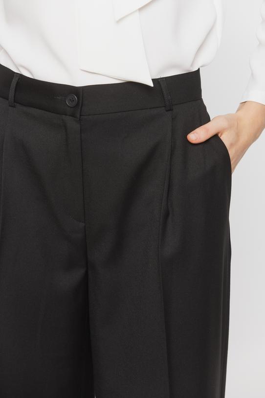 Czarne szerokie spodnie z zakładkami w eleganckim stylu - 5