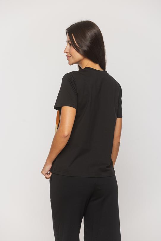 Czarny bawełniany t-shirt z artystycznym kolorowym nadrukiem - 3