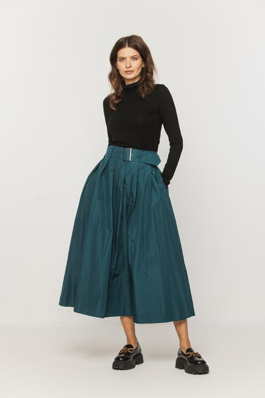 Wizualizacja Czarny golf z długim rękawem wykonany z miękkiej dzianiny