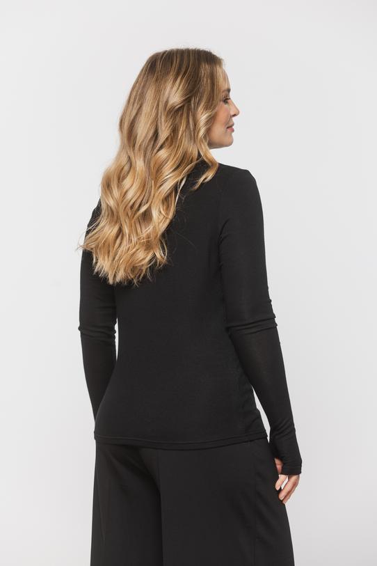 Czarny lekki golf z dzianiny wiskozowej - 3