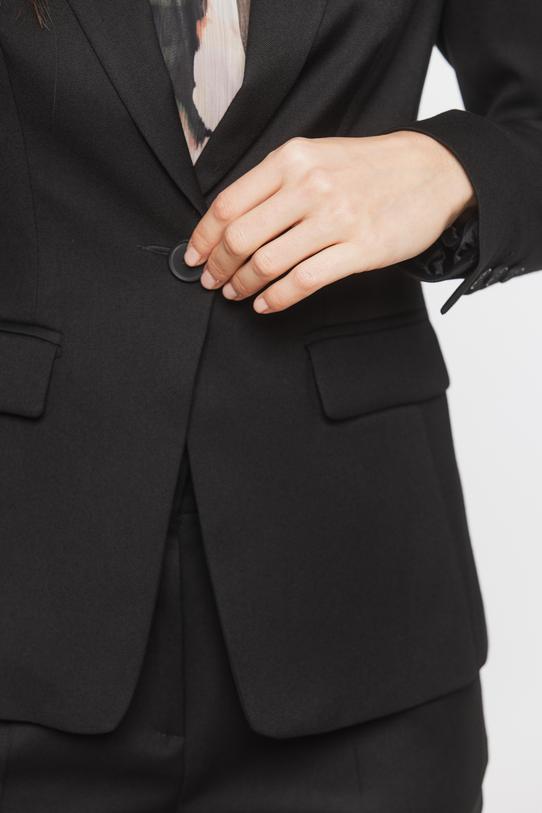 Czarny żakiet o ponadczasowym fasonie z patkami - 5