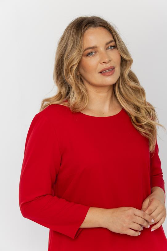 Czerwona trapezowa sukienka z kieszeniami i podszewką