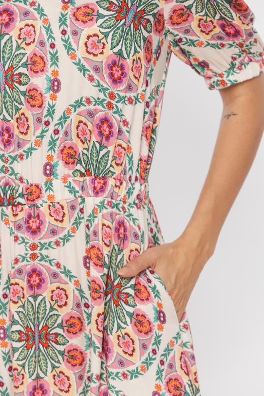 Długa wiskozowa sukienka boho z falbaną - 4