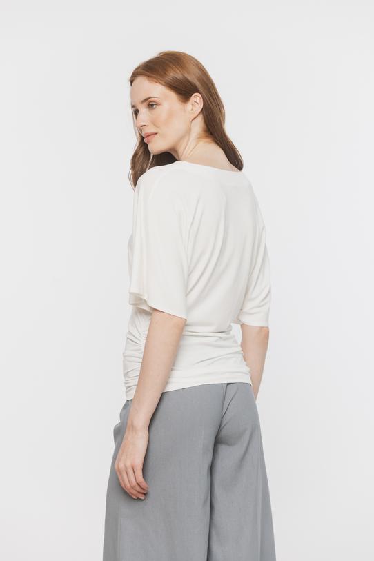 Dzianinowa bluzka ecru z motylkowym rękawem - 3