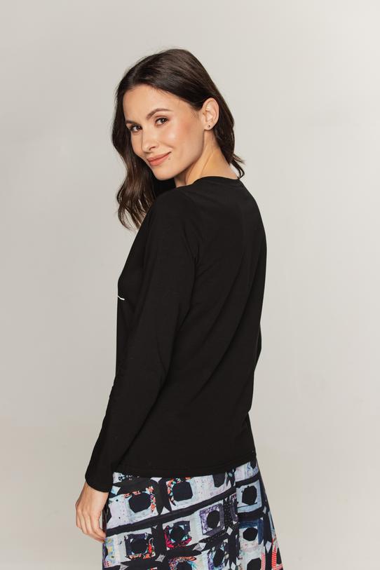 Dzianinowa bluzka z napisem - 7