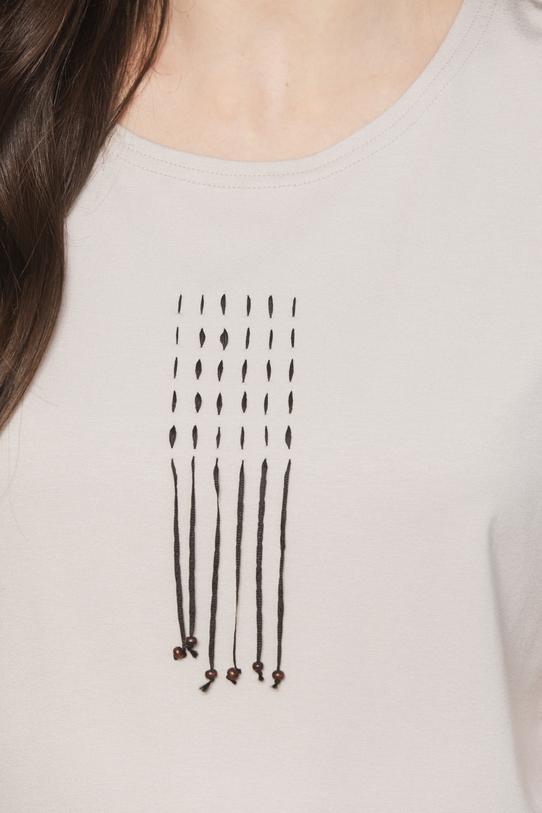 Dzianinowa bluzka z ozdobnymi sznureczkami - 5