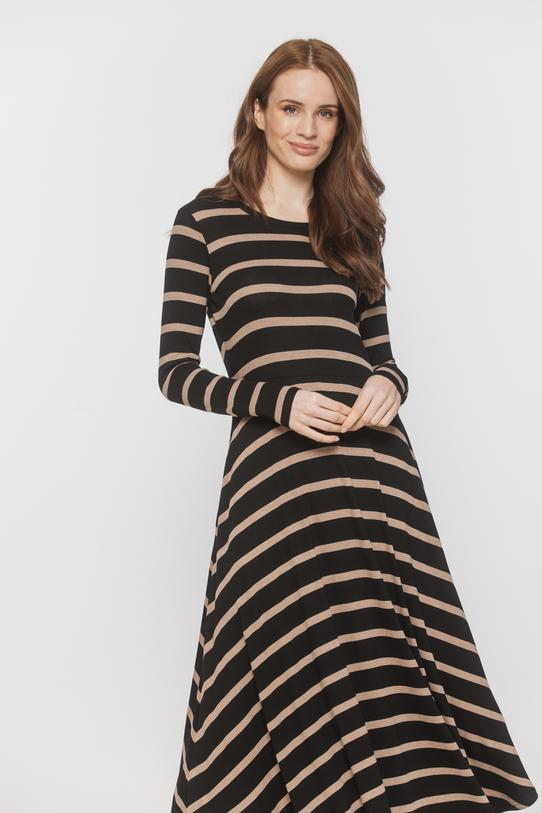 Dzianinowa jesienna sukienka w beżowe paski - 2
