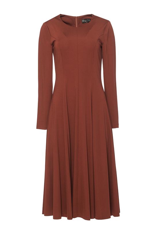 Dzianinowa rozkloszowana sukienka w odcieniu ciepłego brązu - 1