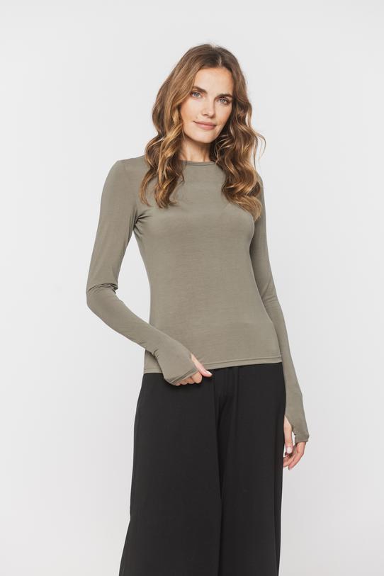 Dzianinowa zielona bluzka z długim funkcjonalnym rękawem - 2