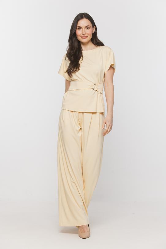 Wizualizacja Dzianinowa żółta bluzka w eleganckim wydaniu