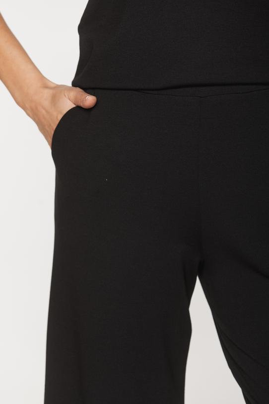 Dzianinowe czarne spodnie z wysokim stanem - 3