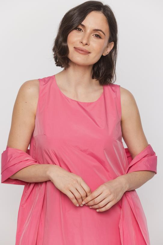 Efektowna różowa sukienka z tafty - 4