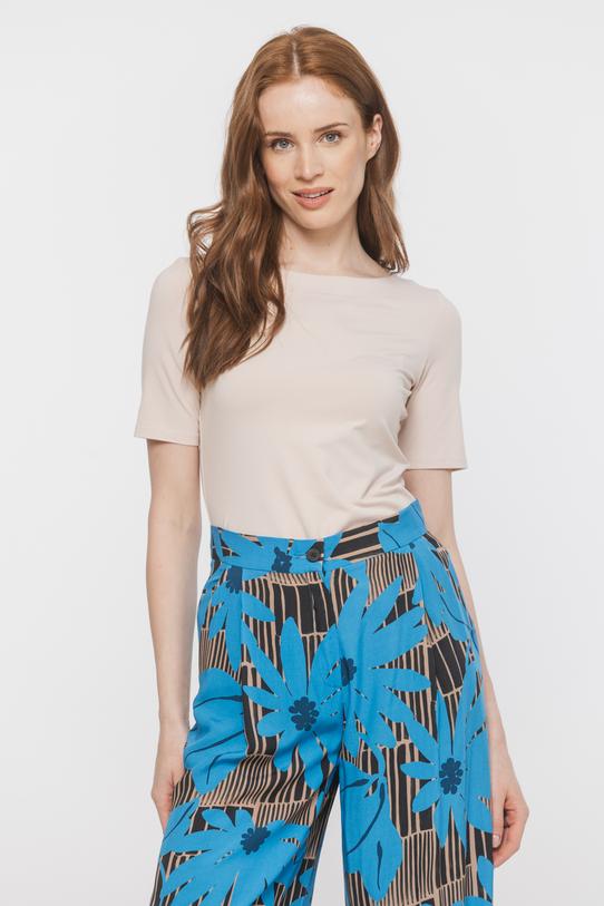 Elastyczna beżowa bluzka z krótkim rękawem - 2