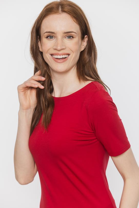 Elastyczna ciemnoczerwona bluzka z krótkim rękawem - 4