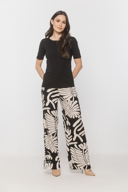 Wizualizacja Elastyczna czarna bluzka z krótkim rękawem