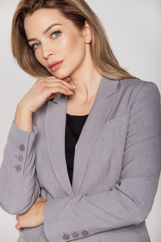 Elegancki jasny szary żakiet