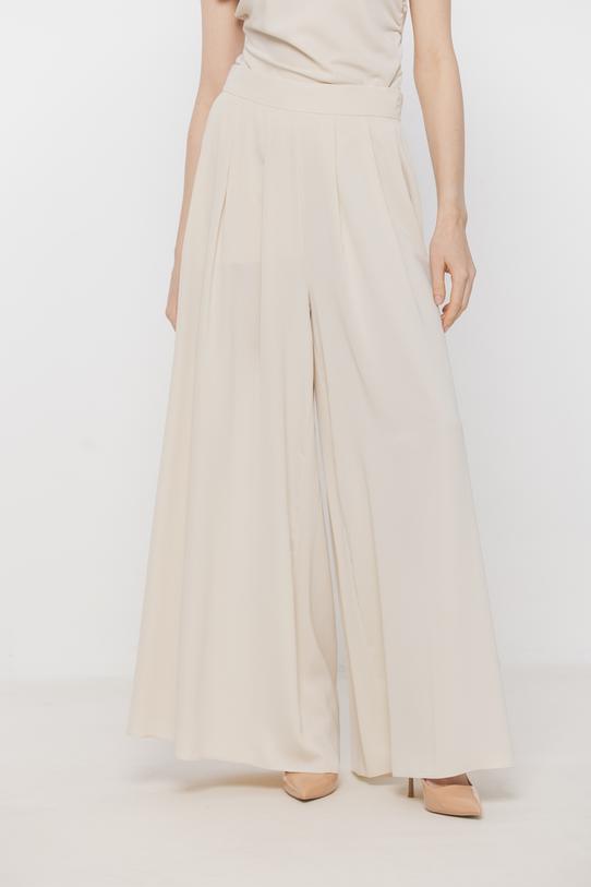 Jasnobeżowe spodnie palazzo z zakładkami - 2