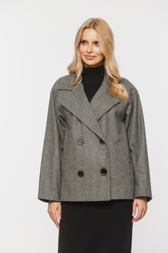 Jesienny płaszcz w jodełkę o skróconym fasonie - 3