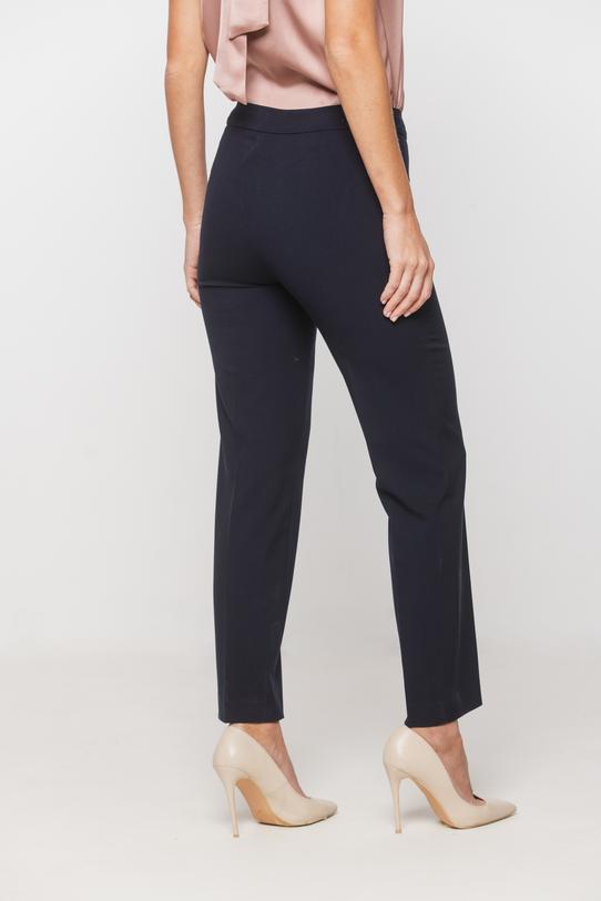 Klasyczne granatowe spodnie z tkaniny garniturowej - 3