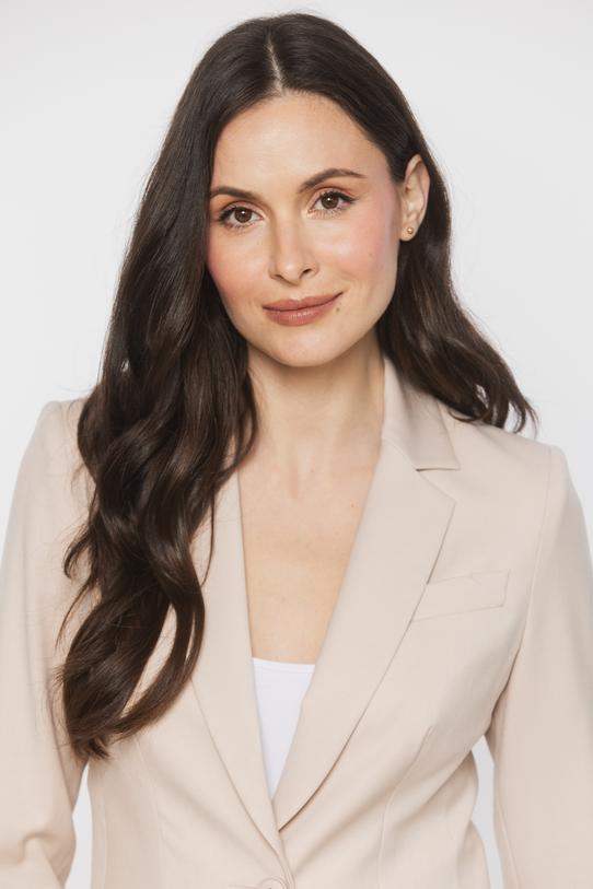 Klasyczny beżowy żakiet z zapięciem na jeden guzik - 4