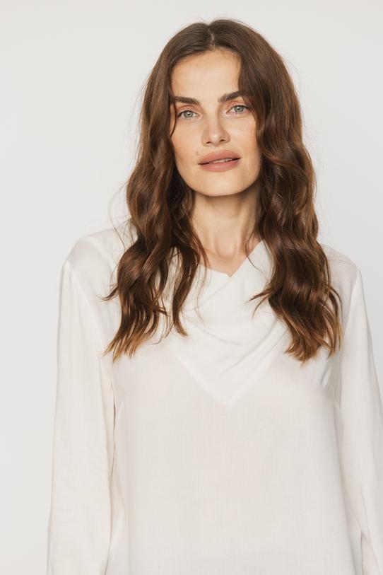 Kobieca wiskozowa bluzka z mankietem i złotymi guzikami - 3