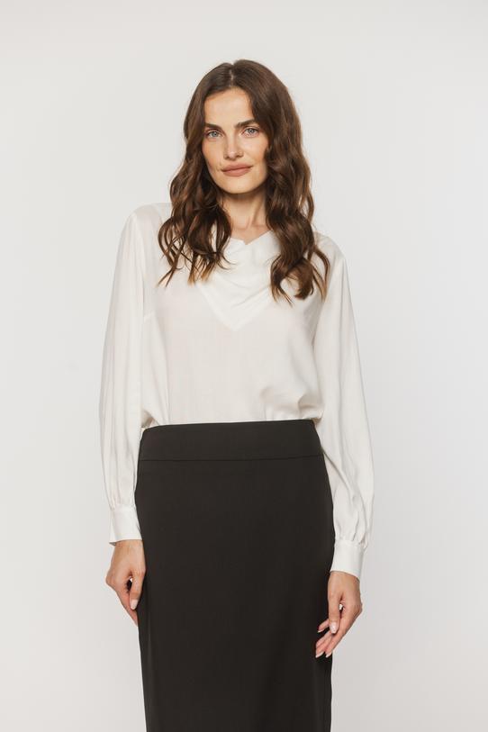 Kobieca wiskozowa bluzka z mankietem i złotymi guzikami - 5