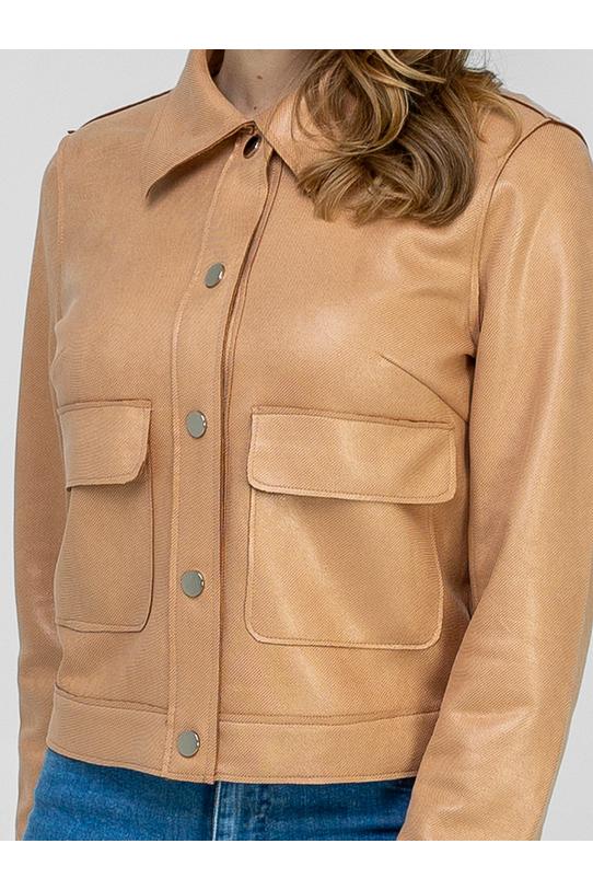 Krótka morelowa kurteczka z naszywanymi dużymi kieszeniami - 11