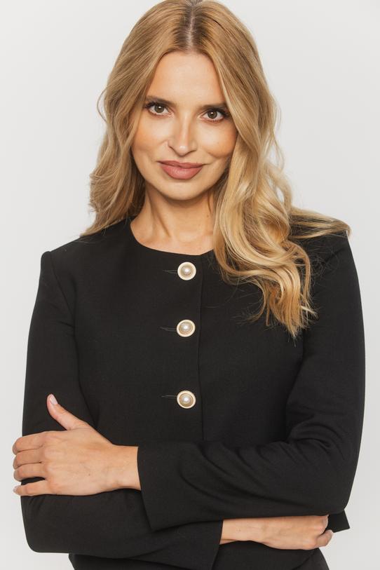 Krótki czarny żakiet glamour zdobiony perłowymi guzikami - 4