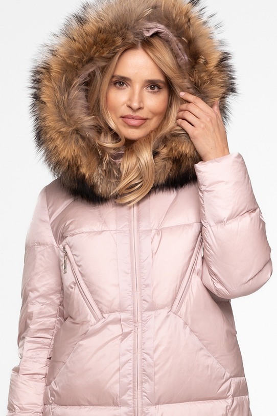 Jasnoróżowa krótka kurtka z naturalnym wypełnieniem - 5