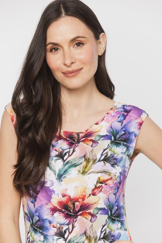 Letnia bluzka z dzianiny w kolorowe kwiaty - 4