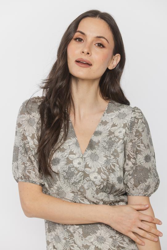 Letnia sukienka z bufiastym krótkim rękawem - 4