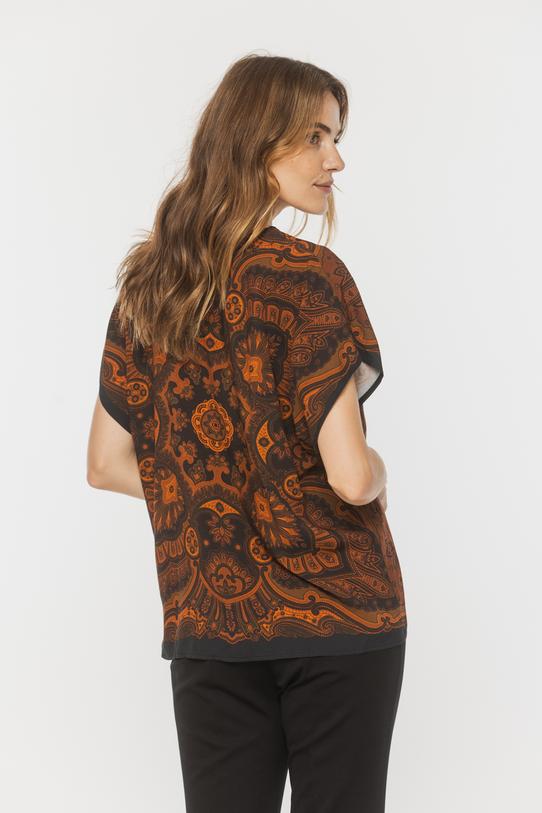 Luźna kimonowa bluzka z wzorzystej wiskozy - 4