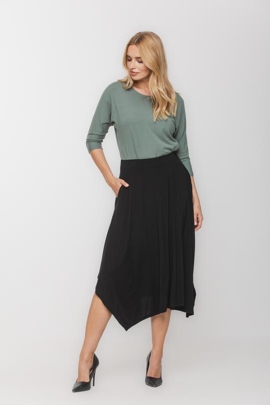 Wizualizacja Luźna szałwiowa bluzka z dzianiny o nietoperzowym kroju