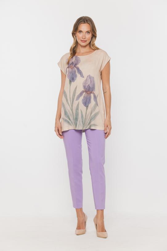 common:product-alt-prefix Loose viscose tunic in muted colors
