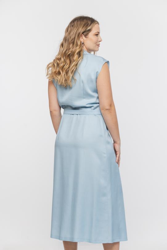 Niebieska sukienka z kołnierzykiem i paskiem - 3